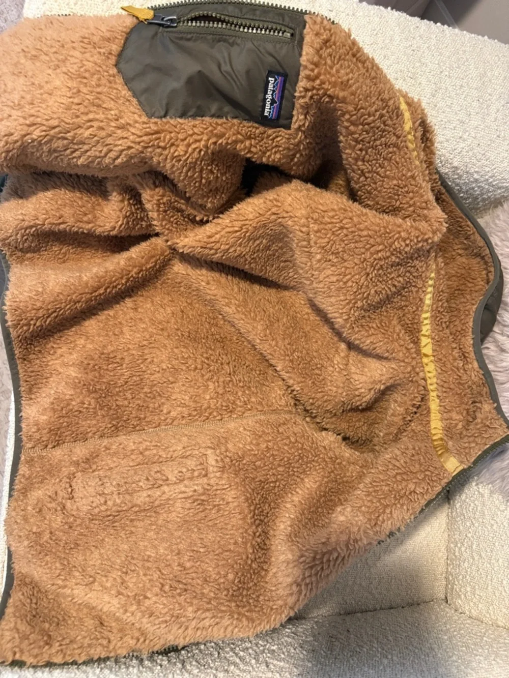 Patagonia Olive Hooded Puffer Jacket - Picture 2 of 4